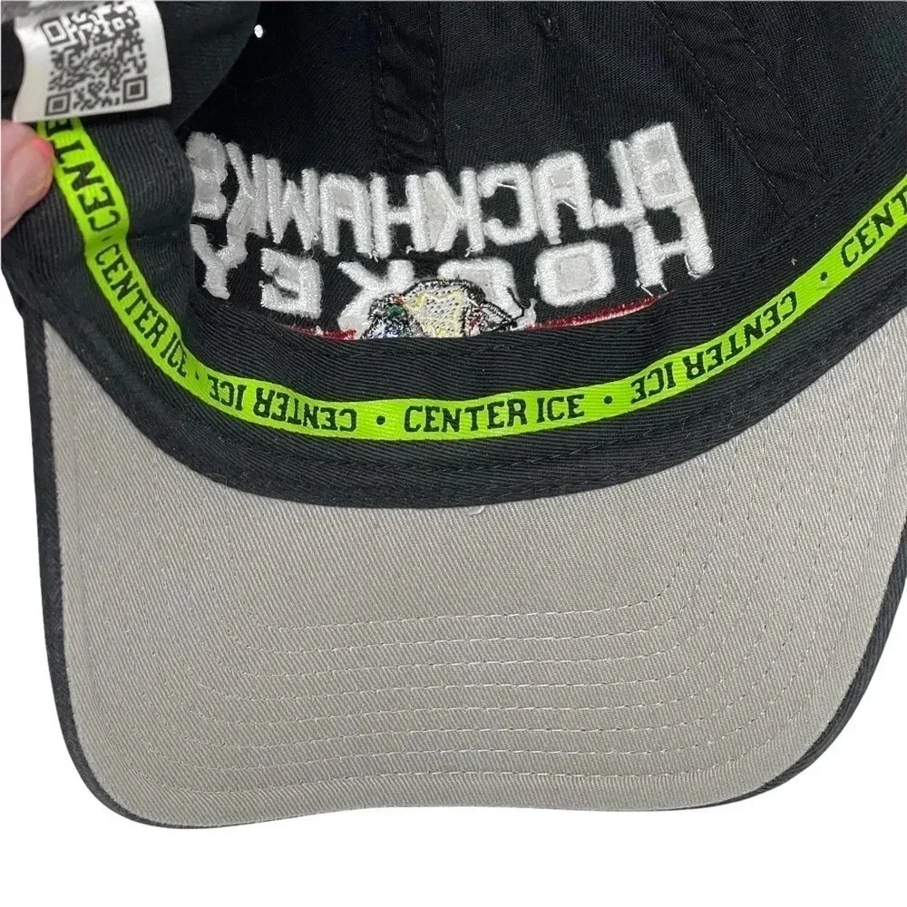 Reebok‎ Chicago Blackhawks Hockey Cap